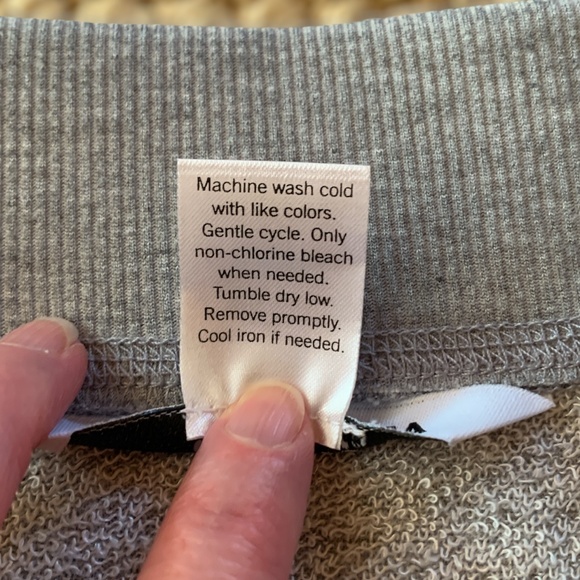 NWOT Sonoma Gray French Terry Pull-On Skirt - Picture 7 of 8